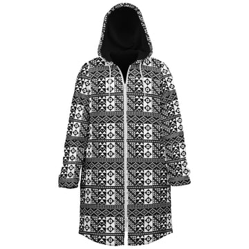 Black & White Kente Patterned Zipper Cloak