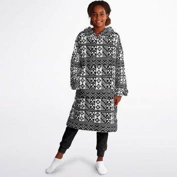 Black & White Kente Patterned Hooded Blanket - Kids & Youth