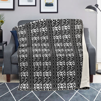 Black & White Blanket